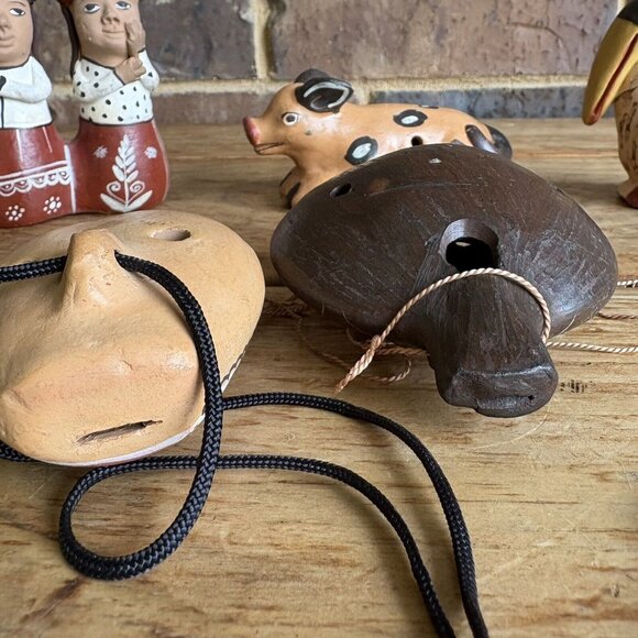 Vintage Ocarinas South American Peruvian Pottery Whistles Clay Lot Of 5 REPAIRS - Picture 5 of 16